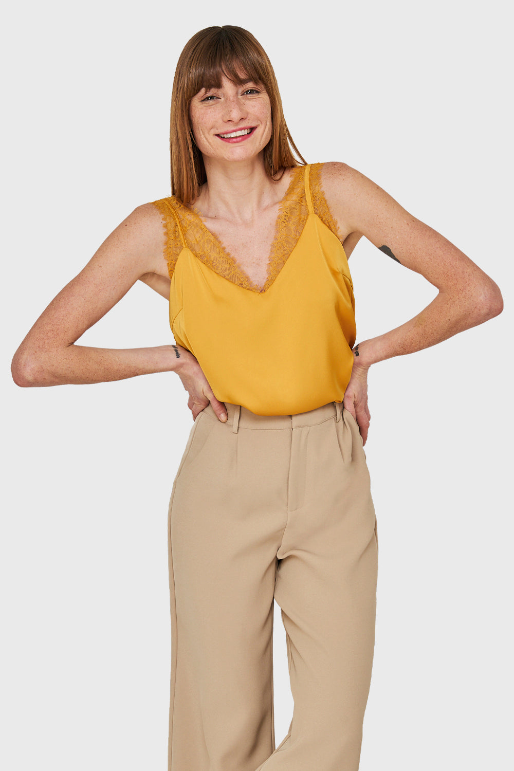 Blusa discount amarillo mostaza