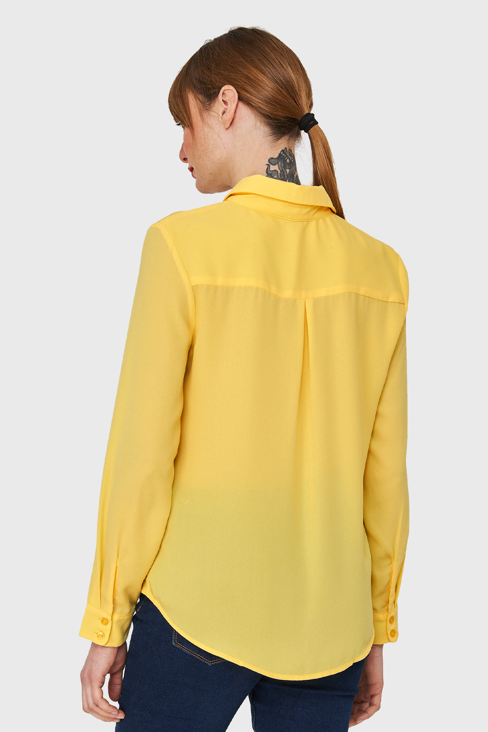 Blusa Básica Botonera Invisible Amarillo