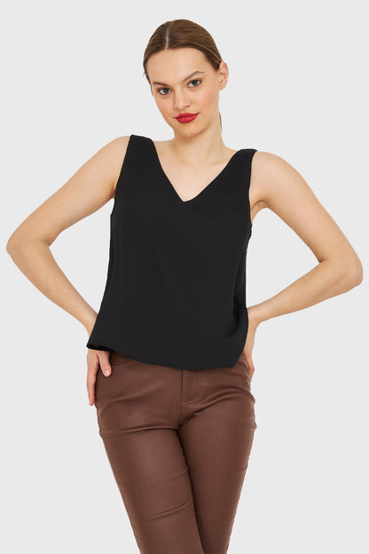 Blusa Básica Escote en V Negro