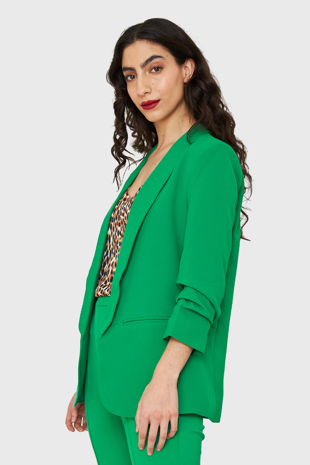 Blazer Manga 3/4 Con Pliegues Verde