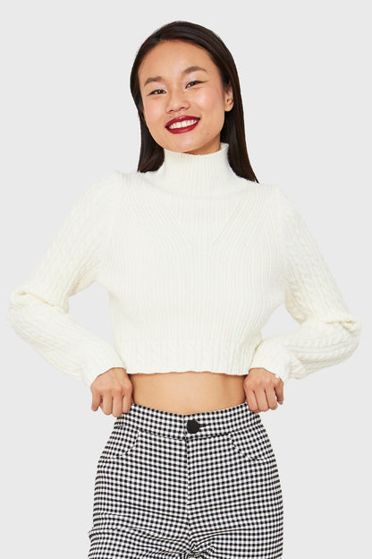 Sweater Crop Cuello Alto Blanco Invierno