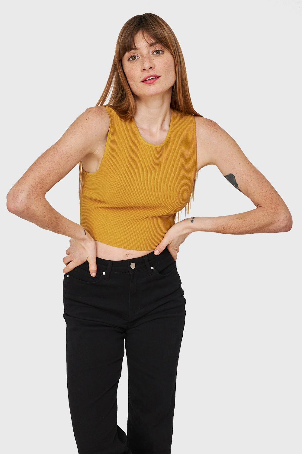 Crop Top Acanalado Mostaza