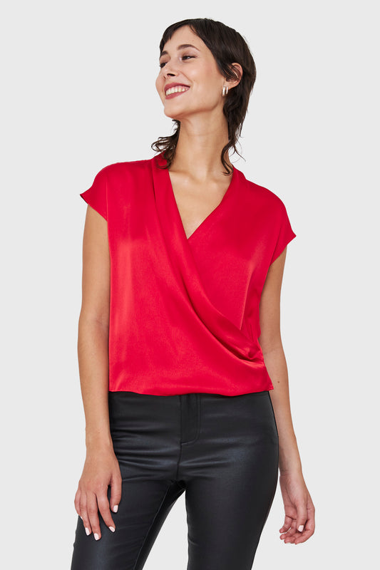 Blusa Efecto Cruzado Tipo Satín Rojo