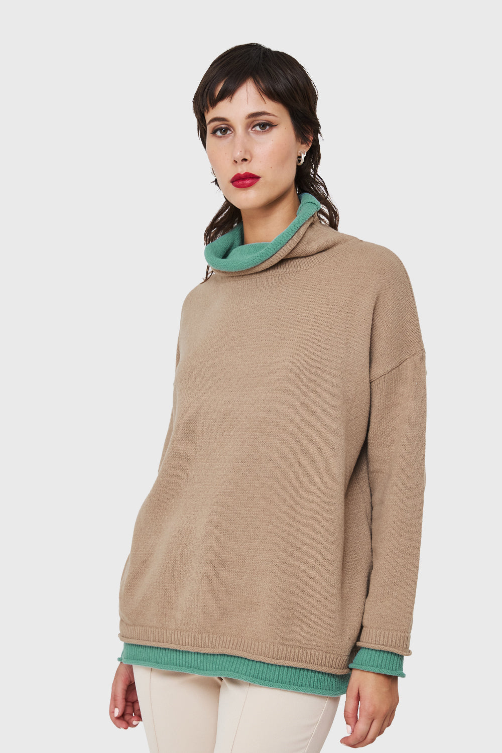 Sweater Holgado Efecto Doble Prenda Khaki